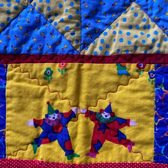 Gorgeous baby, doll quilt or wall hanging for the baby’s room. Handmade. - Picture 9 of 9